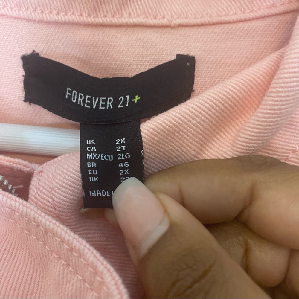 Forever 21 Plus Color Blocked Denim Jacket - Picture 8 of 11